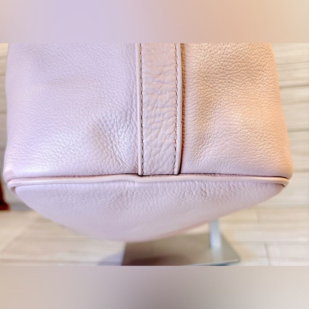 040-Cole Haan Peach Pebbled Leather Shoulder bag - Picture 4 of 12